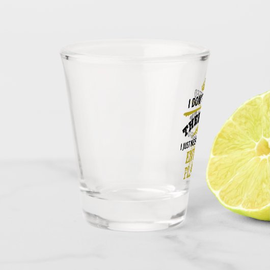 セラピーお気に入りのユーモアは不要 ショットグラス (左)