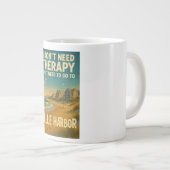 セラピーは要らない、ベルハーバーが必要だ ジャンボコーヒーマグカップ (正面右)