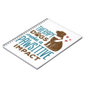 セラピー犬がポジティブな影響を与える ノートブック (左側)