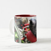 セラピー犬のラブラドールの写真 ツートーンマグカップ (正面左)