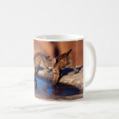 セラミックコーヒーマグ – クーガーのカップ コーヒーマグカップ (正面右)