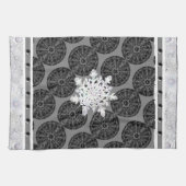 セラミックレースブラック&スノーフレーク キッチンタオル (横)