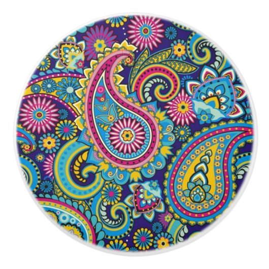 セラミック製の食器棚とドアノブ – パタモダンーン セラミックノブ (正面)