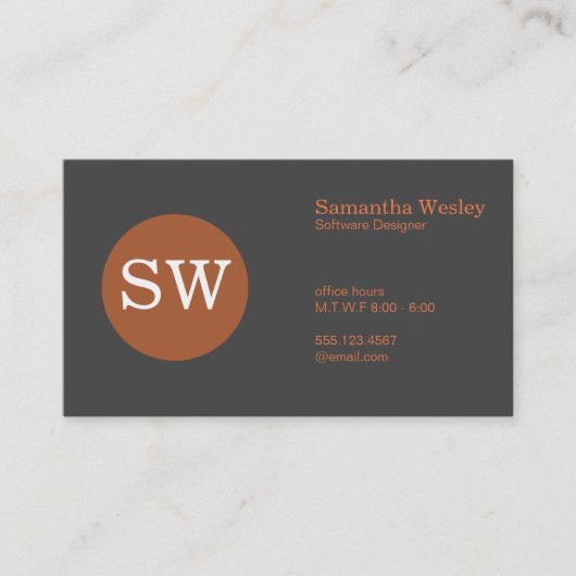 セリフ型モノグラム焦げオレンジ丸ダークグレー 名刺 (正面)
