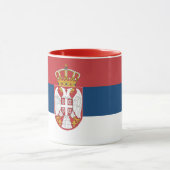 セルビア国旗を持つブラックコンボマグカップ マグカップ (中央)