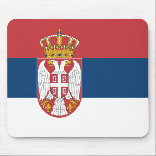 セルビア国旗を掲げたマウスパッド マウスパッド