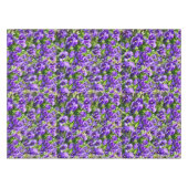 セレニティの海：美しい紫のパンジー畑 テーブルクロス (正面(横))