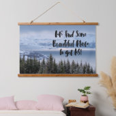 セレニティを発見 吊り下げ型タペストリー (寝室)