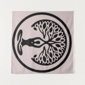 セレニティライトパープルミニマリストヨガツリーオブライフ タペストリー (正面(横))