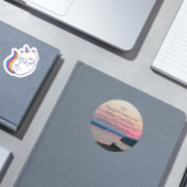 セレニティ祈りの言葉ピンクシースケープサンセットフォト ラウンドシール