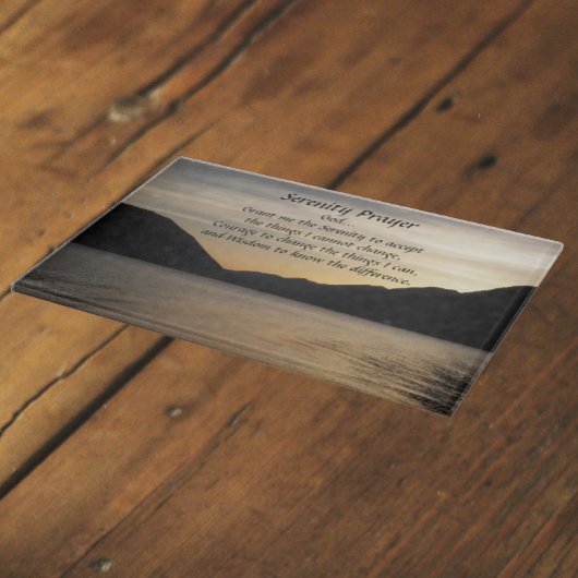 セレニティ祈りの言葉レイクサンセットランドスケープ カッティングボード