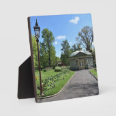 セレネバララットボタニカルガーデンズプラーク フォトプラーク (正面)