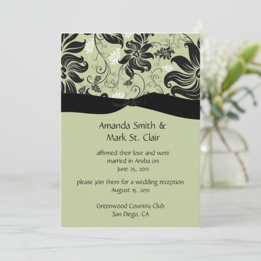セレリ グリーンとブラックの花柄の渦巻き　結婚式後 招待状 (スタンド正面)