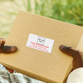 センターに整列した赤文字事業出荷ラベル ラベル