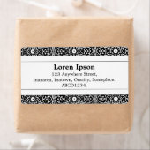 センターバンドII – 幾何学模様の花 ラベル (インサイチュ)