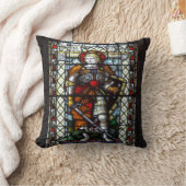 セントジョージのステンドグラス窓 – モノグラム クッション (ブランケット)