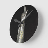 セントジョージのReliquary (銀及び木) ラウンド壁時計 (傾斜)