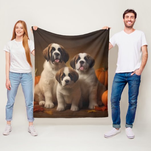 セントバーナードの子犬の秋の喜びのかぼちゃ フリースブランケット (インサイチュ)
