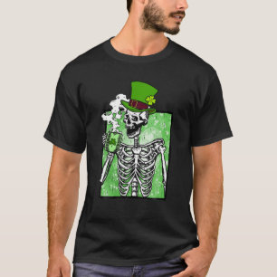 セントパトリックのスカル飲みコーヒー幸運 Tシャツ