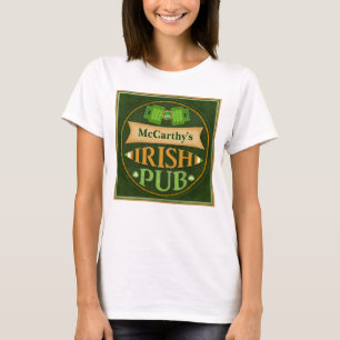 セントパトリックのパーソナライズな日のアイルランドのパブのTシャツ Tシャツ