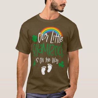 セントパトリックの日の妊娠発表Little Sha Tシャツ