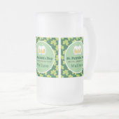 セントパトリックの日の飲みチームクローバーパターン フロストグラスビールジョッキ (正面右)