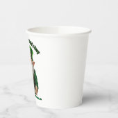 セントパトリックの日アズのハバス湖で。 紙コップ (左)