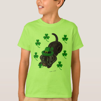 セントパトリックの日チョコレートラブラドールの子犬 Tシャツ