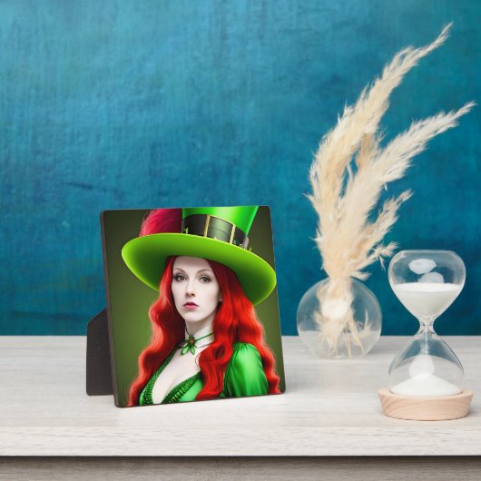 セントパトリックスデイウーマンinグリーントファト フォトプラーク (インサイチュ)