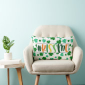 セントパトリックスデイキス私かわいいグリーンクローバー ランバークッション (椅子)