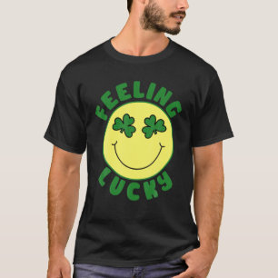 セントパトリックズデイIラッキーレオパー感じドクローバーグラフ Tシャツ