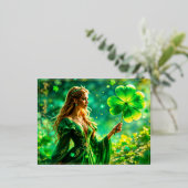 セントパトリックデイ神秘的プリンセスクローバー魔法 箔シーズンポストカード (立ち正面)