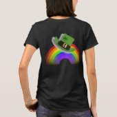 セントパトリックデーの帽子と虹のTシャツ Tシャツ (裏面)