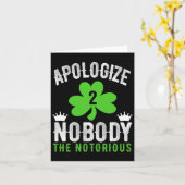 セントパトリックデーの面白いファイター ドリンカー アイリッシュ コナー カード (黄色い花)