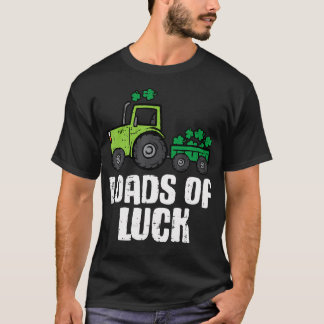 セントパトリックデートラクターが運を運ぶ セントパディ トラクター Tシャツ