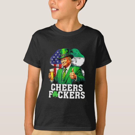 セントパトリックデー ビール 乾杯 面白い Tシャツ (正面)