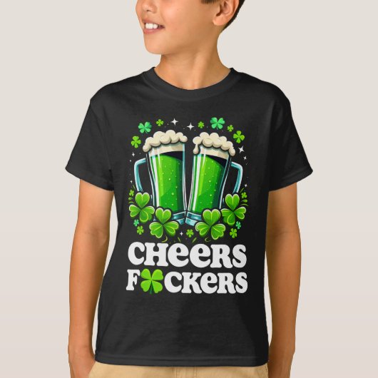 セントパトリックデー 冗談 男 ビール Tシャツ (正面)