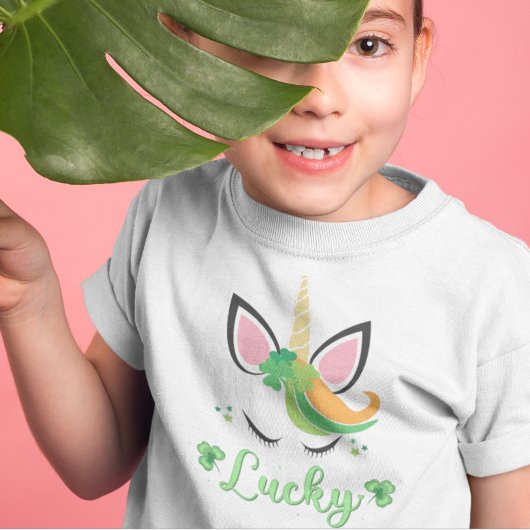 セントパトリックUnicornラッキーグリーンクローバーシャムロックおもしろい Tシャツ