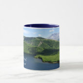 セントヘレンズ山コールドウォーター湖の風景 マグカップ (中央)