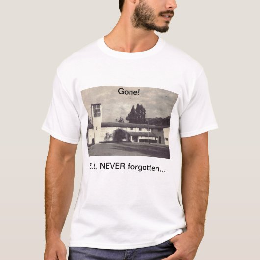 セントベデスT型 Tシャツ (正面)