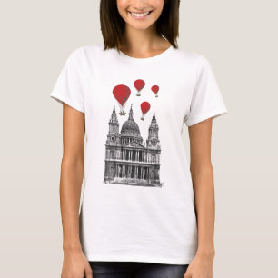 セントポールズ大聖堂と赤い熱気球 Tシャツ