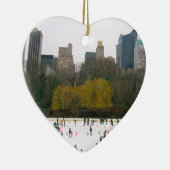 セントラルパークニューヨークNYウォルマンアイススケートで滑るリンク セラミックオーナメント (右)