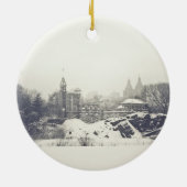 セントラル・パークの冬のBelvedereの城 セラミックオーナメント (裏面)