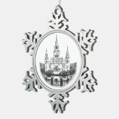 セントルイスのカテドラルのスケッチのクリスマス スノーフレークピューターオーナメント (右)