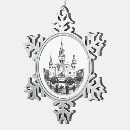 セントルイスのカテドラルのスケッチのクリスマス スノーフレークピューターオーナメント (右)