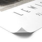 セントルイスのニューズボーイby Lewis Wickes Hine ポスター (角)