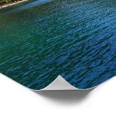 セントルシアのピトンの前のスピードボート ポスター (角)