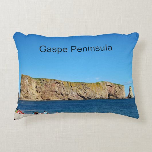 セントローレンス湾のパーセ岩 アクセントクッション (正面)