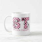 セント文字ピンクと黒の水玉模様 コーヒーマグカップ (左)