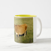 セント·ジョンのジャージー牛 ツートーンマグカップ (正面右)